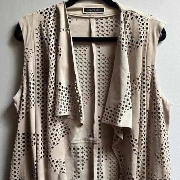 Melanie Lyne brushed suede sleeveless waterfall vest Sz L 22" PTP - Picture 5 of 10